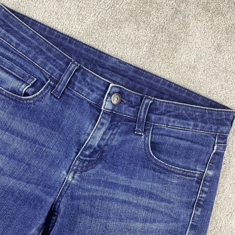 Uniqlo Jeans UJ Women's Size 25 Low Rise Cropped Capri Stretch Dark Wash Denim